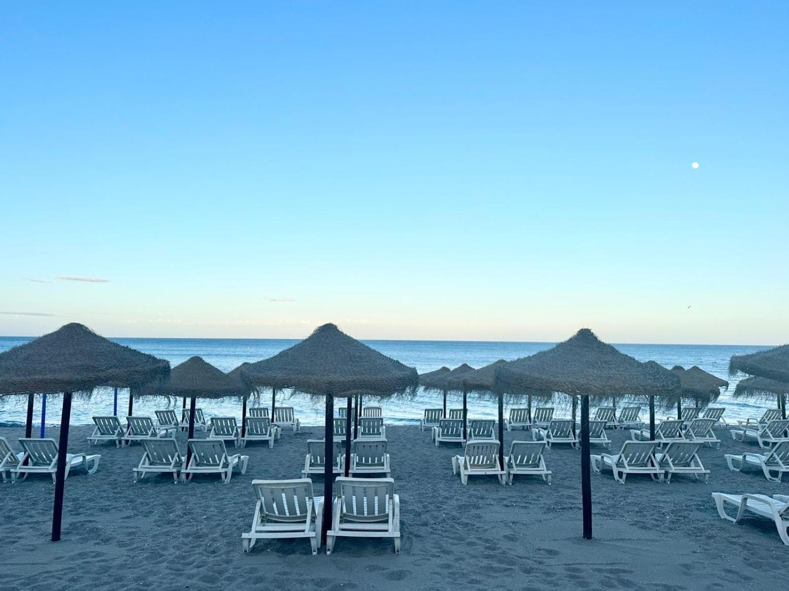 Costa Del Sol Seaside Studio - 5 Mins From Beach Fuengirola Buitenkant foto