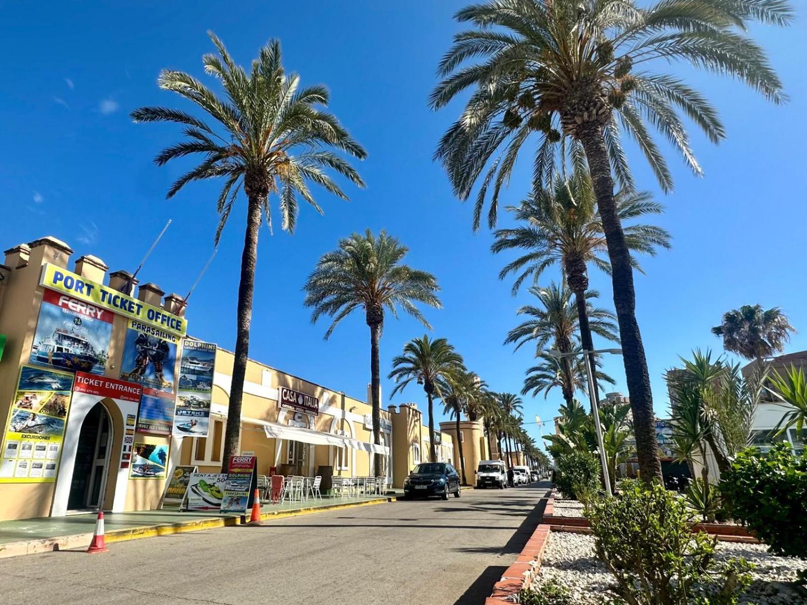 Costa Del Sol Seaside Studio - 5 Mins From Beach Fuengirola Buitenkant foto